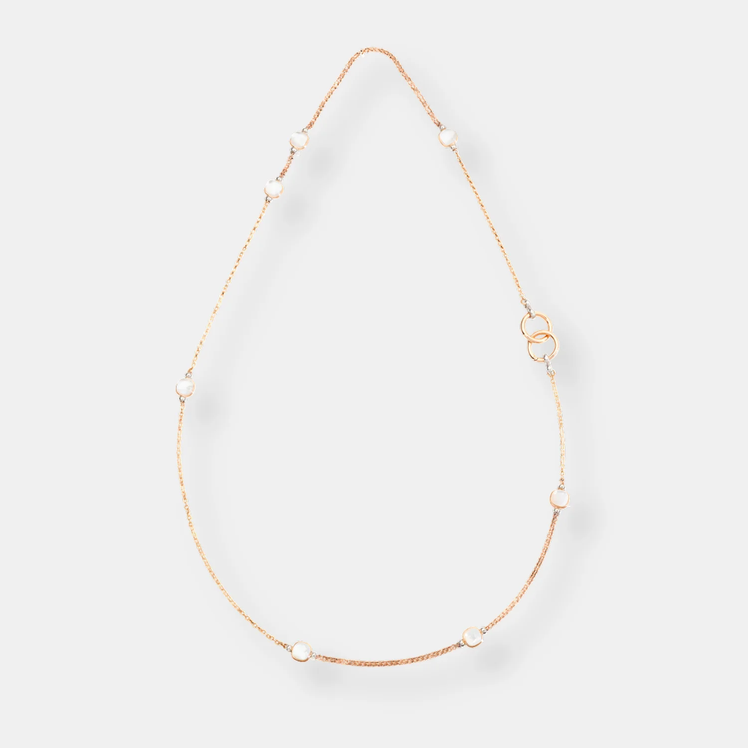 Collier nudo
