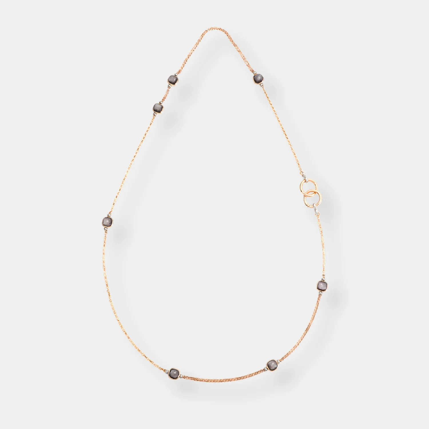 Collier nudo