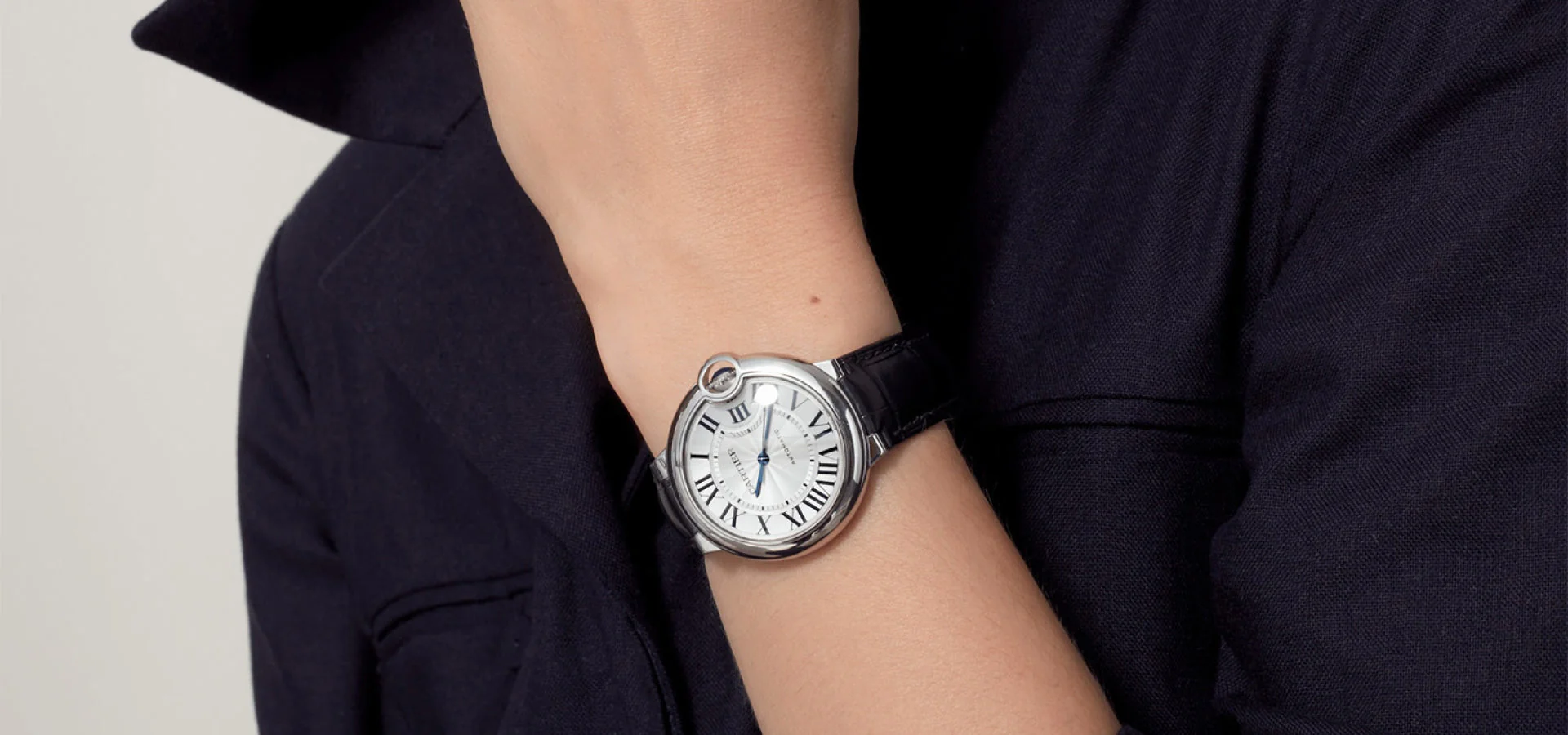 Montre ballon bleu de cartier - Image 3