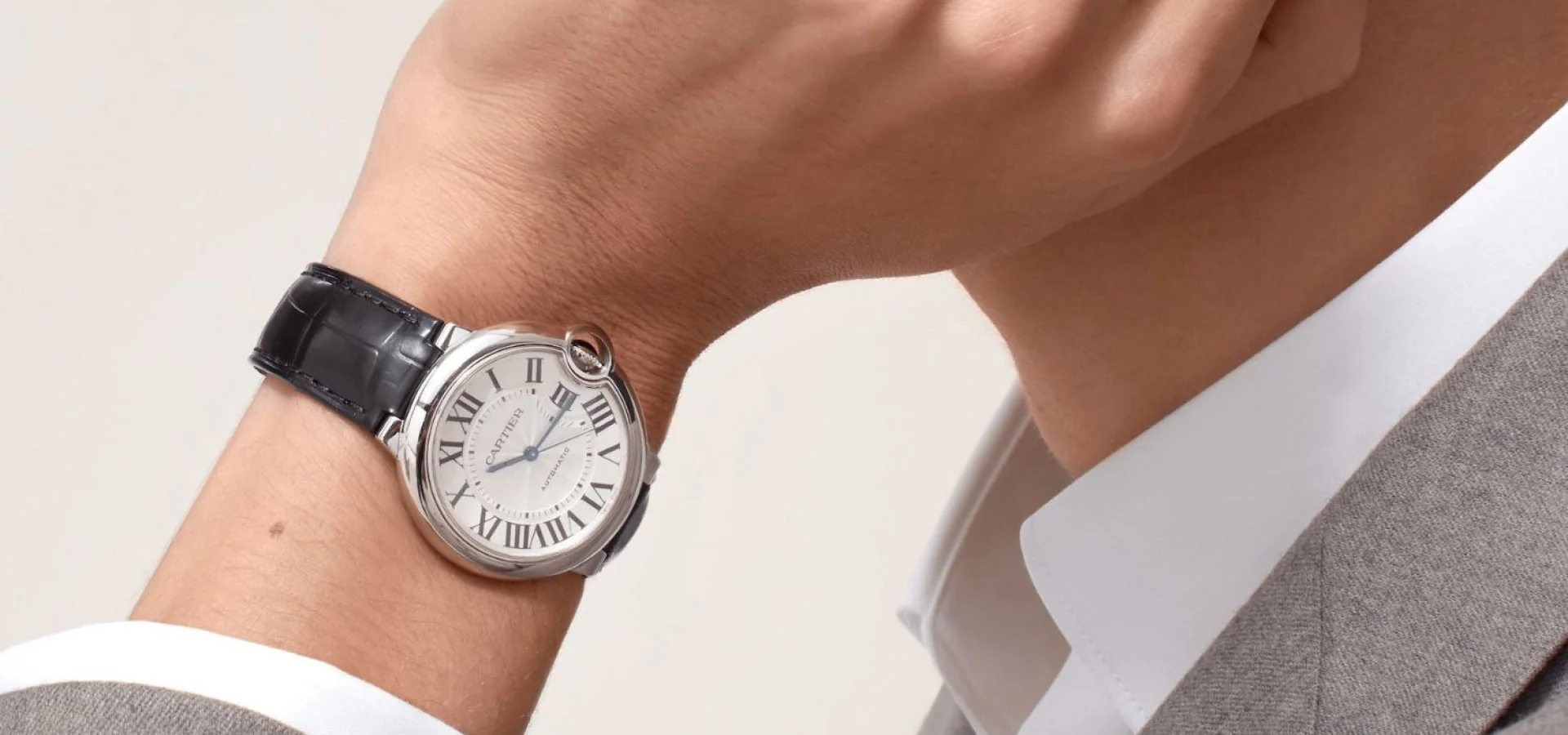 Montre ballon bleu de cartier - Image 3