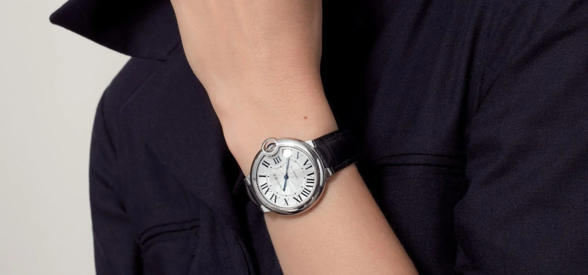 Montre ballon bleu de cartier - Image 4